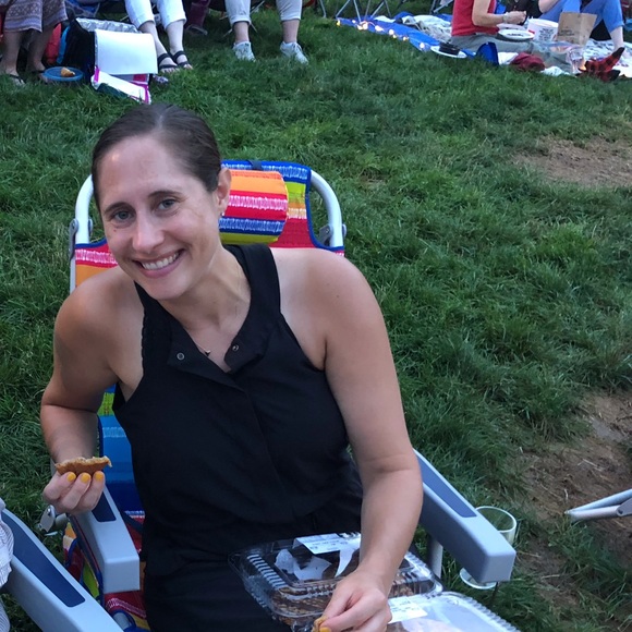 Meet your Posher, Gretchen - Picture 1 of 1